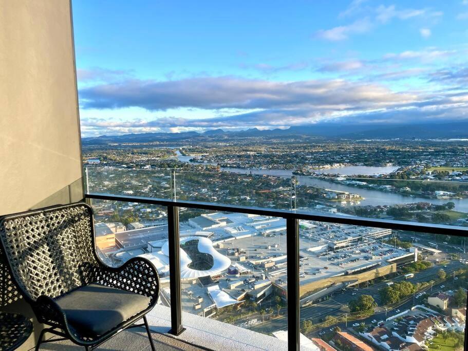 Luxury Stunning Riverview 1 Bedroom Apt 479F Gold Coast Kültér fotó