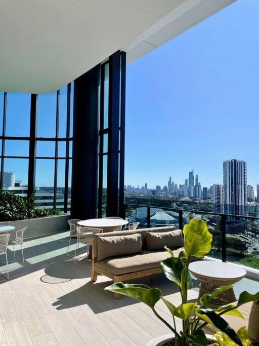 Luxury Stunning Riverview 1 Bedroom Apt 479F Gold Coast Kültér fotó